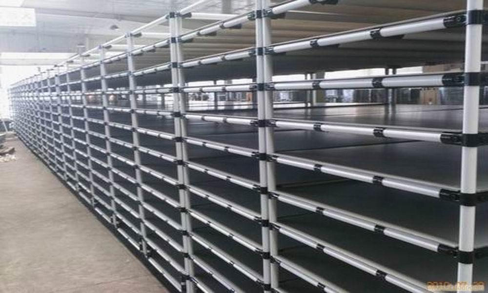 使用線棒貨架存放貨物要注意什么？